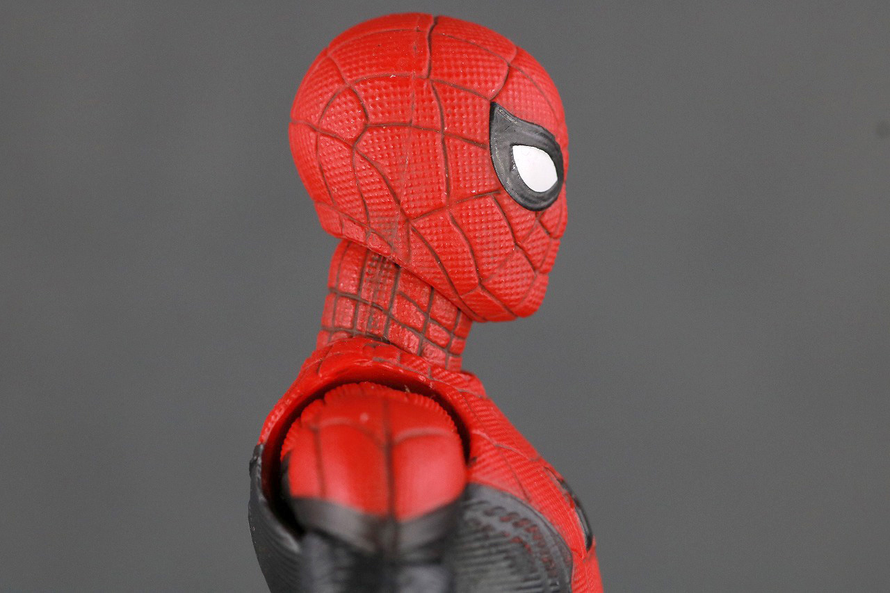 MAFEX　マフェックス　スパイダーマン　アップグレードスーツ　レビュー　本体