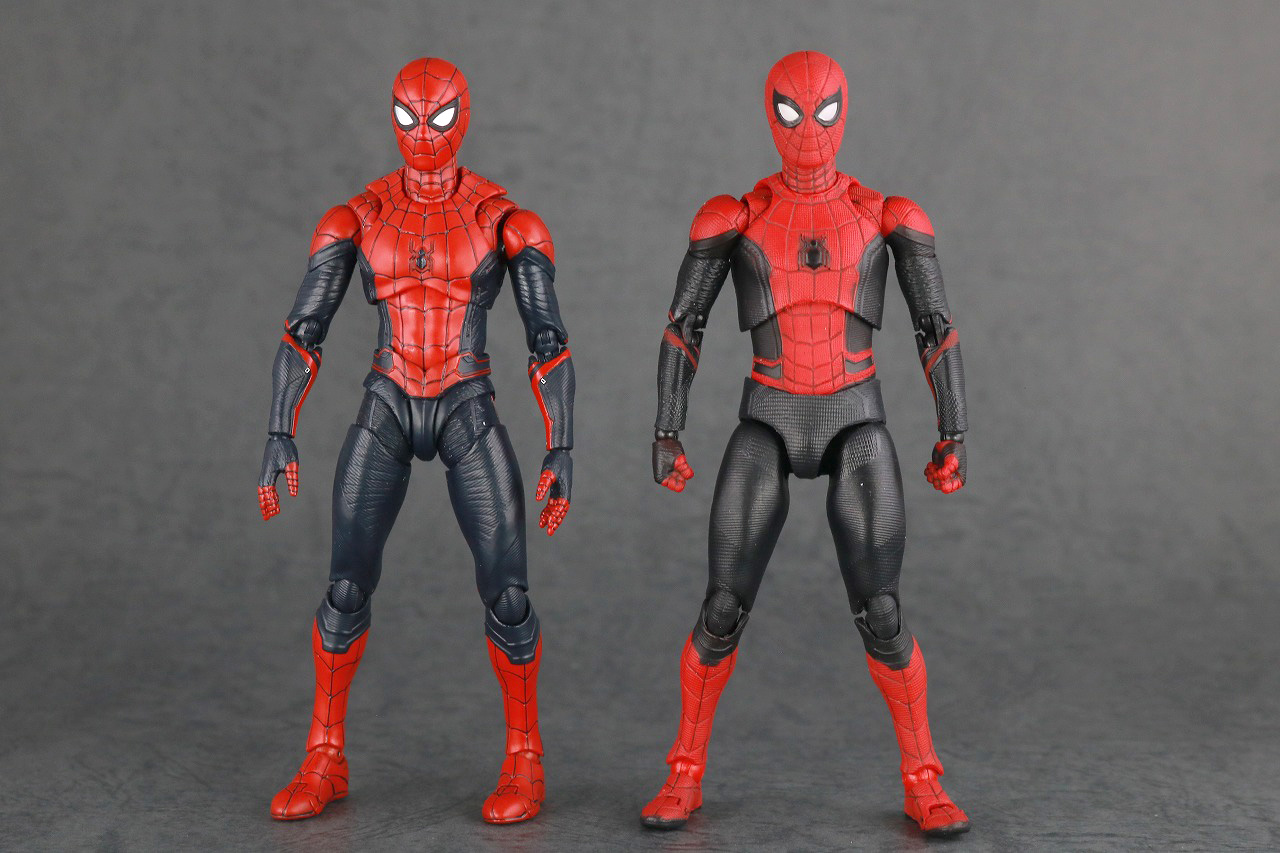 MAFEX　マフェックス　スパイダーマン　アップグレードスーツ　レビュー　本体　S.H.フィギュアーツ　比較