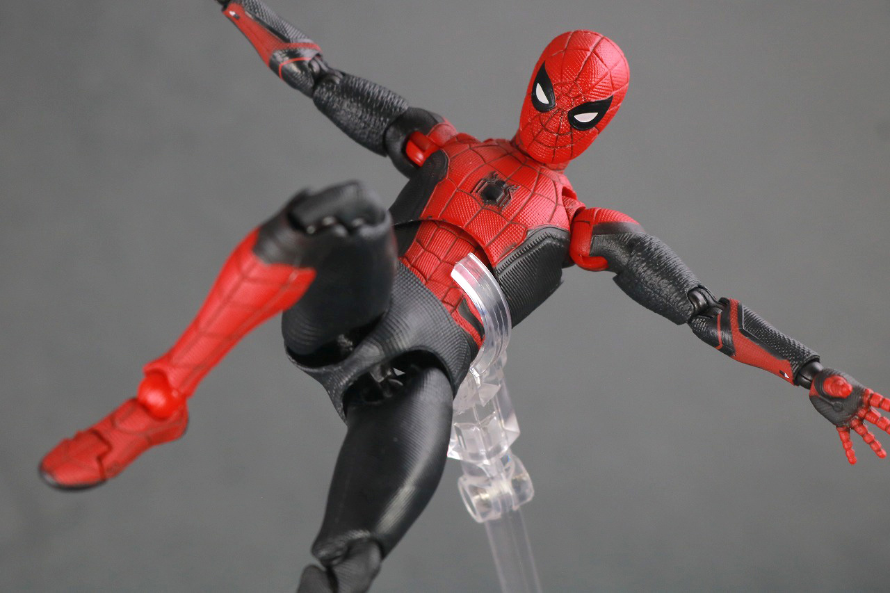 MAFEX　マフェックス　スパイダーマン　アップグレードスーツ　レビュー　アクション　