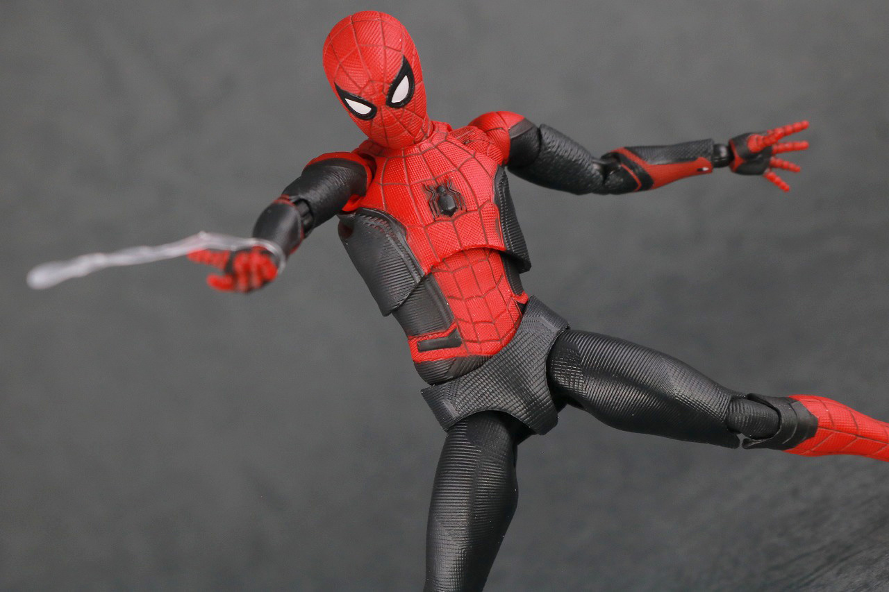 MAFEX　マフェックス　スパイダーマン　アップグレードスーツ　レビュー　アクション　