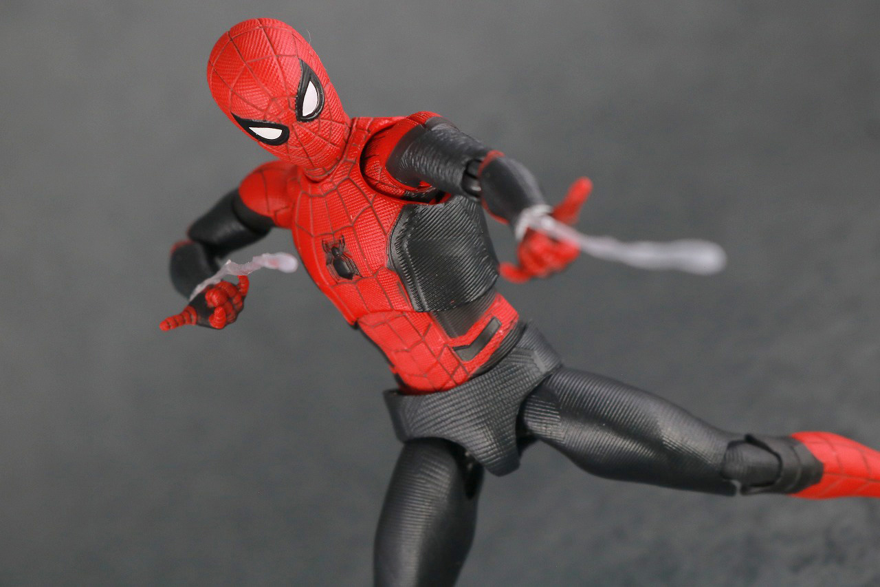 MAFEX　マフェックス　スパイダーマン　アップグレードスーツ　レビュー　アクション　