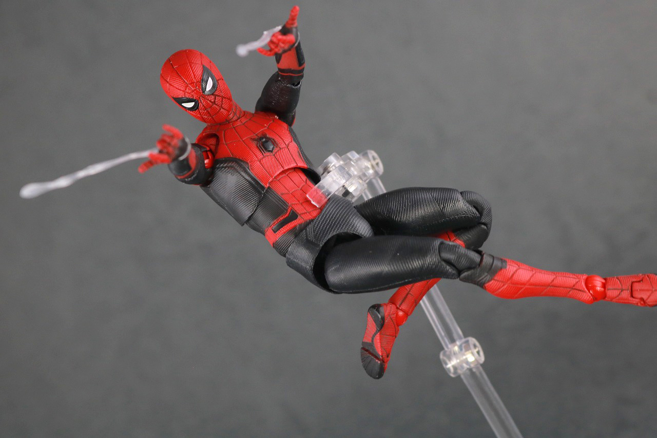 MAFEX　マフェックス　スパイダーマン　アップグレードスーツ　レビュー　アクション　