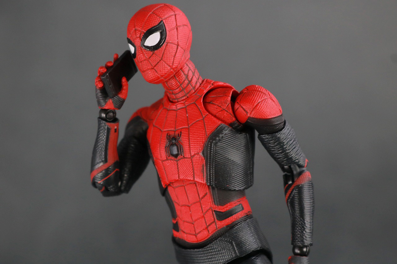 MAFEX　マフェックス　スパイダーマン　アップグレードスーツ　レビュー　アクション　