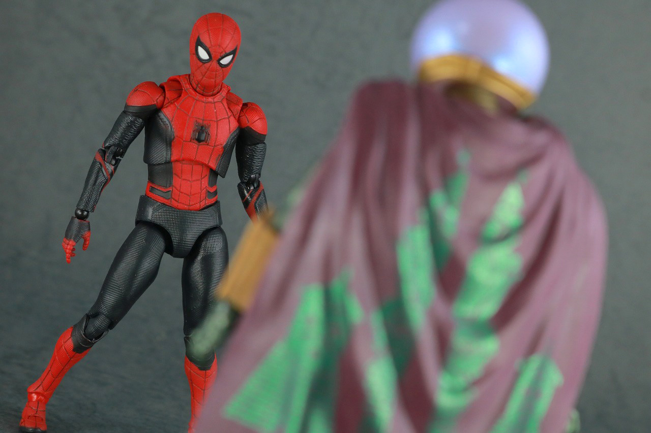 MAFEX　マフェックス　スパイダーマン　アップグレードスーツ　レビュー　アクション　マーベルレジェンド　ミステリオ