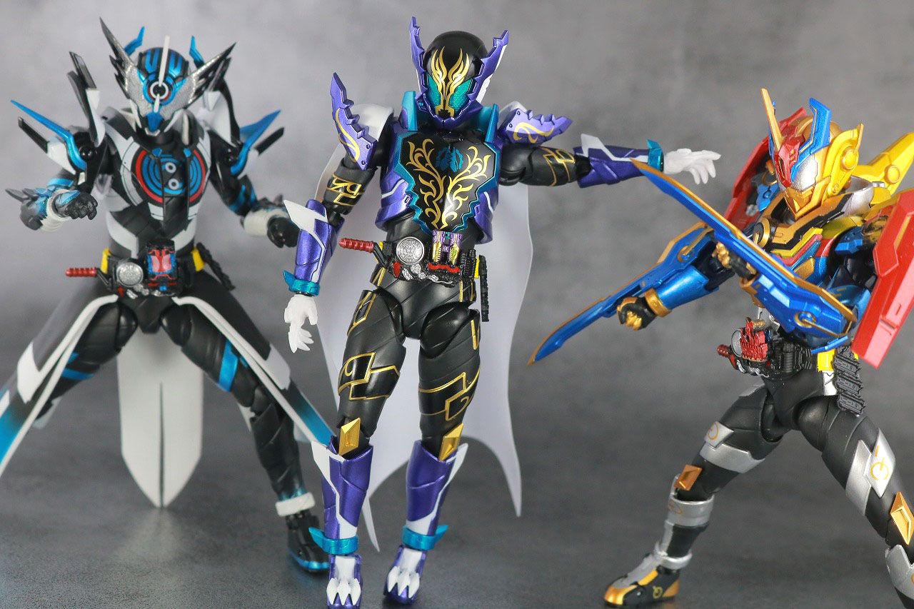 S.H.フィギュアーツ　仮面ライダープライムローグ　レビュー　アクション　仮面ライダークローズエボル　仮面ライダーグリス　パーフェクトキングダム