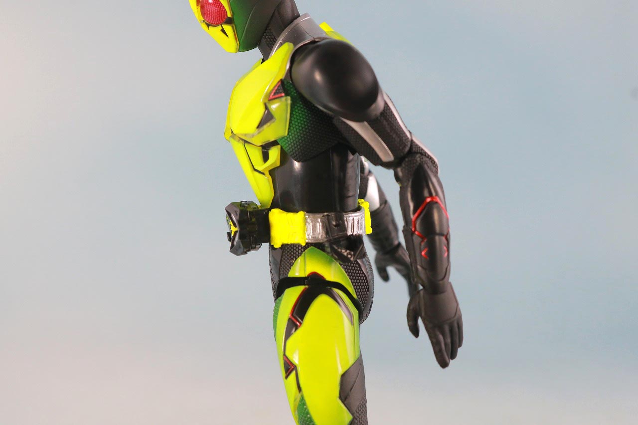 S.H.フィギュアーツ　仮面ライダーゼロワン　リアライジングホッパー　レビュー　可動範囲