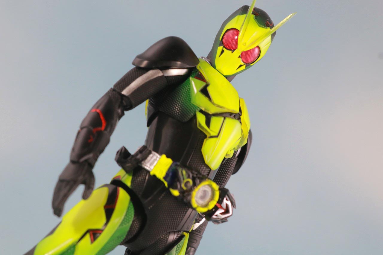 S.H.フィギュアーツ　仮面ライダーゼロワン　リアライジングホッパー　レビュー　アクション