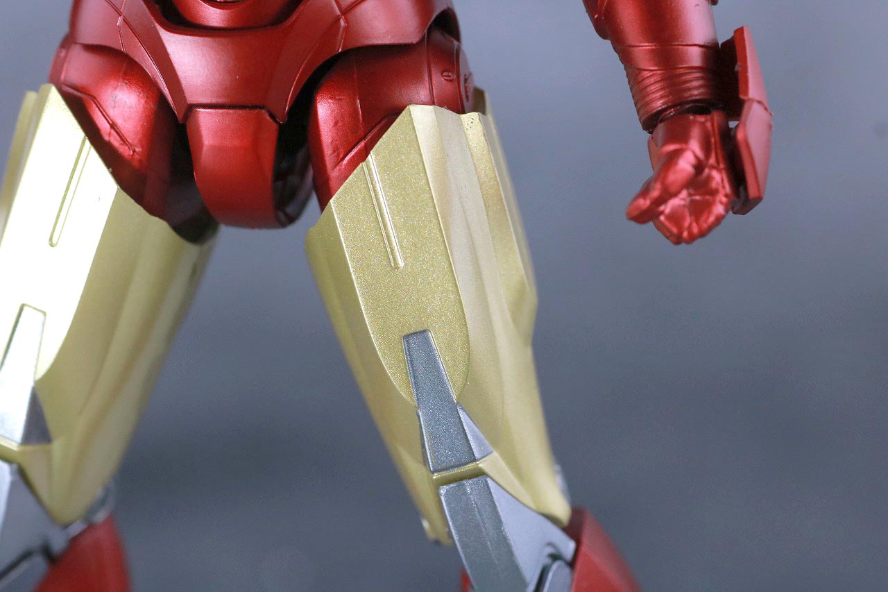 S.H.フィギュアーツ　アイアンマン マーク6　BATTLE DAMAGE EDITION　アベンジャーズ　レビュー　本体