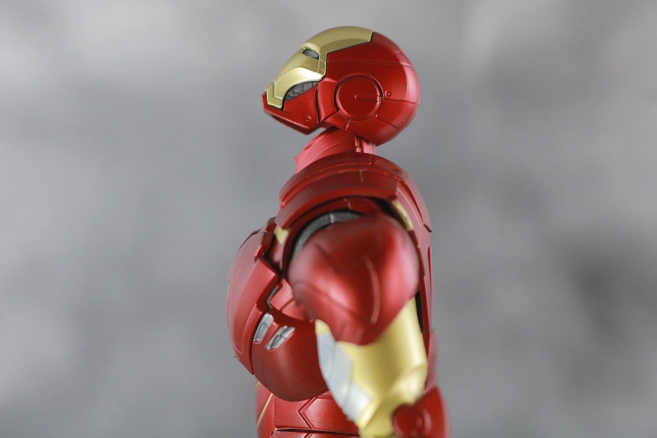 S.H.フィギュアーツ　アイアンマン マーク6　BATTLE DAMAGE EDITION　アベンジャーズ　レビュー　可動範囲