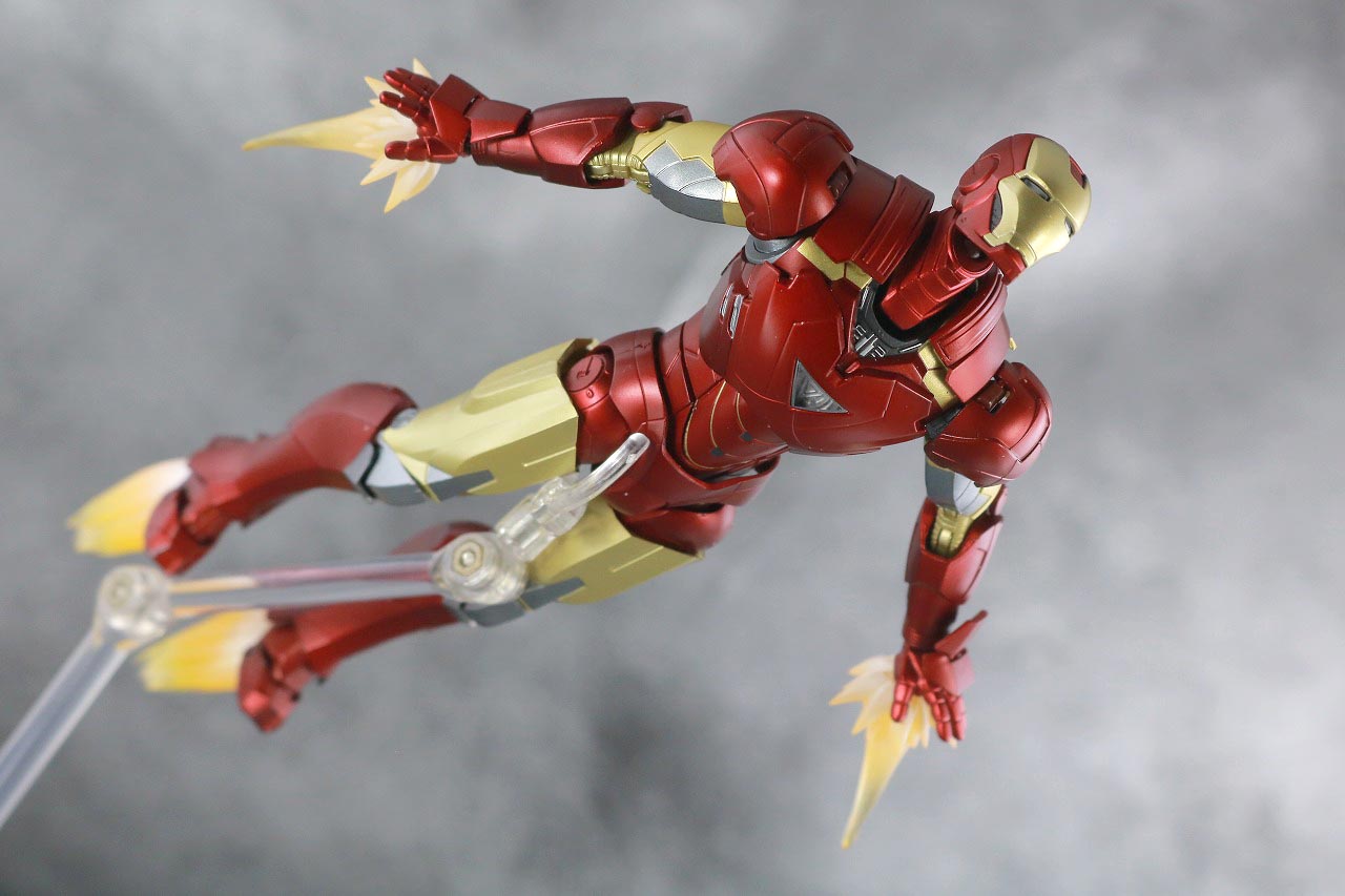 S.H.フィギュアーツ　アイアンマン マーク6　BATTLE DAMAGE EDITION　アベンジャーズ　レビュー　アクション