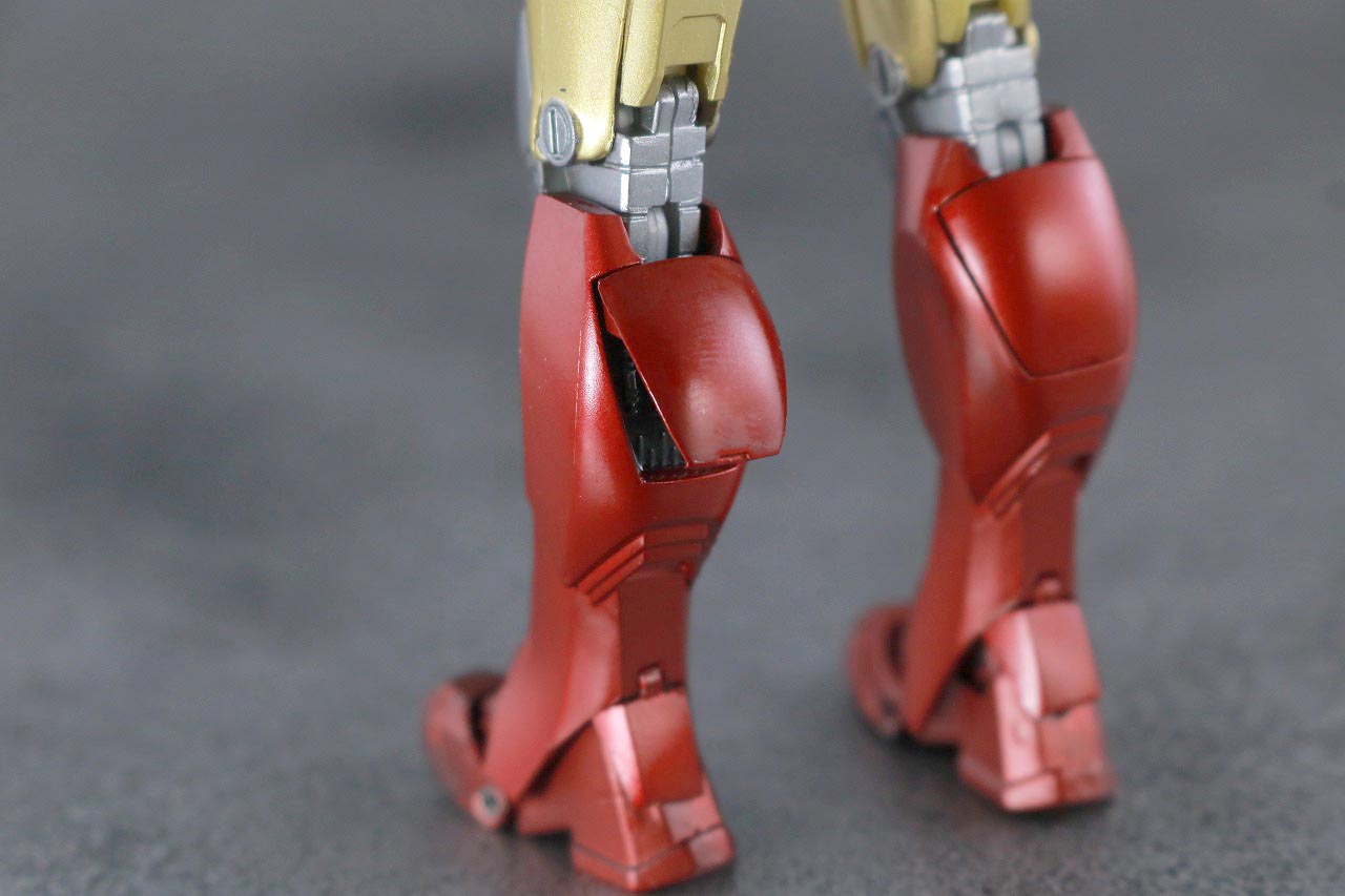 S.H.フィギュアーツ　アイアンマン マーク6　BATTLE DAMAGE EDITION　アベンジャーズ　レビュー　付属品　スラスター　ふくらはぎ