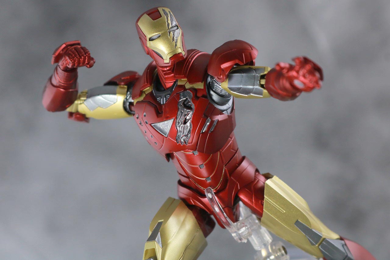 S.H.フィギュアーツ　アイアンマン マーク6　BATTLE DAMAGE EDITION　アベンジャーズ　レビュー　アクション