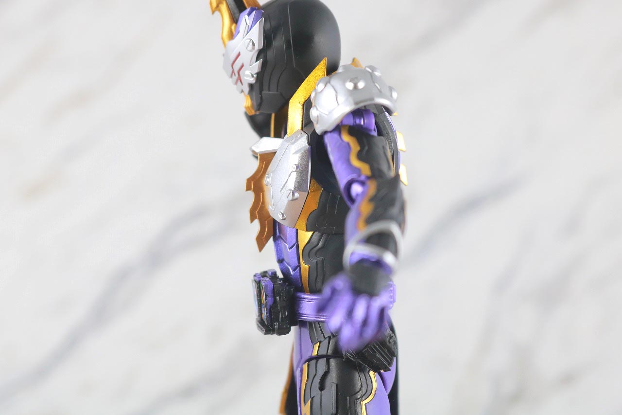 S.H.フィギュアーツ　仮面ライダーカリバー　ジャアクドラゴン　レビュー　可動範囲