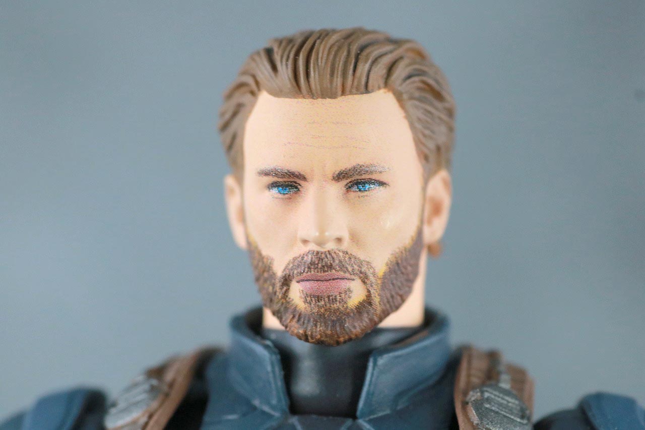 MAFEX　キャプテンアメリカ　アベンジャーズ　インフィニティウォー　レビュー　本体