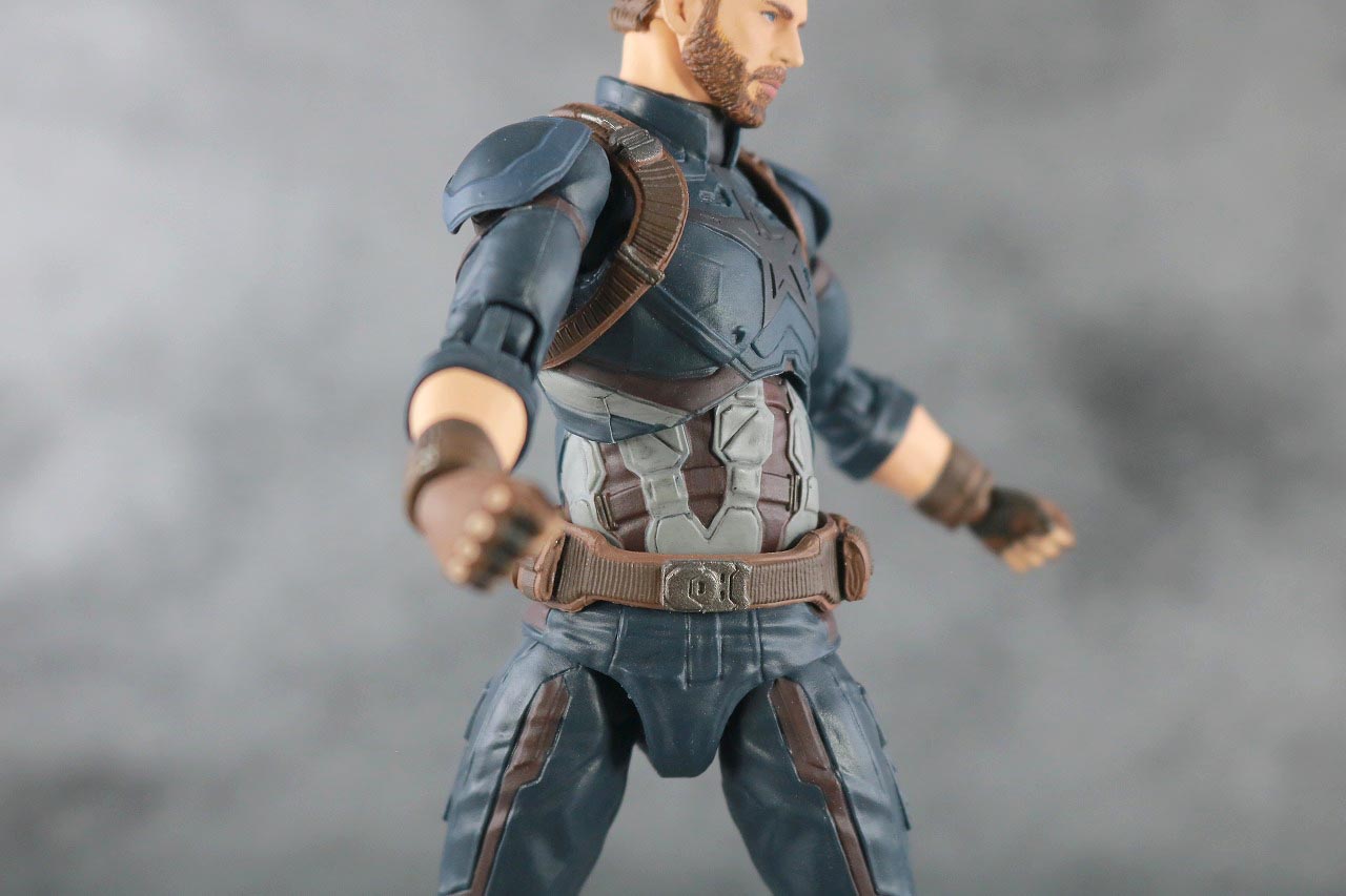 MAFEX　キャプテンアメリカ　アベンジャーズ　インフィニティウォー　レビュー　可動範囲