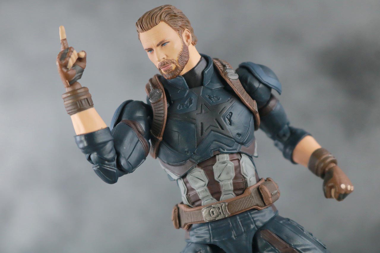 MAFEX　キャプテンアメリカ　アベンジャーズ　インフィニティウォー　レビュー　アクション