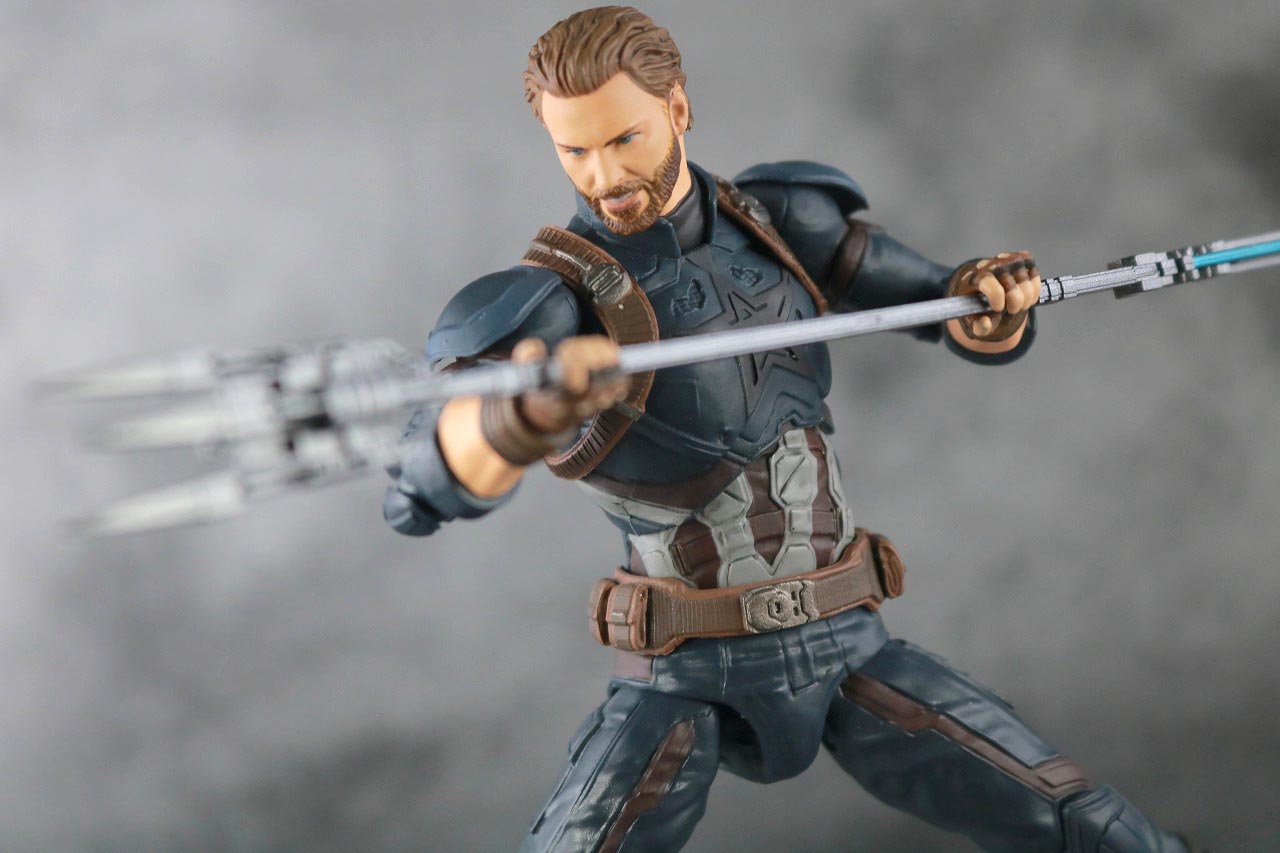 MAFEX　キャプテンアメリカ　アベンジャーズ　インフィニティウォー　レビュー　アクション