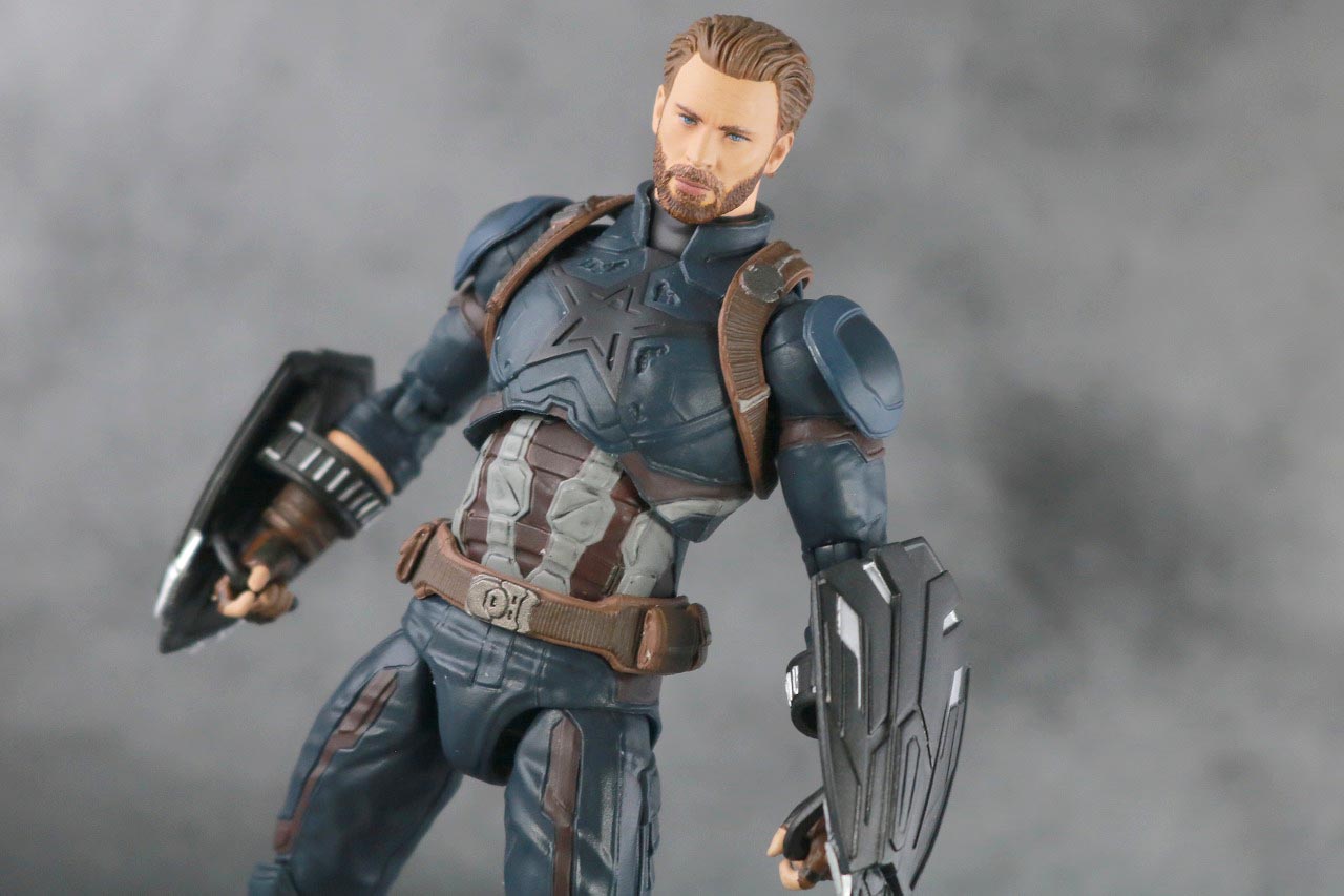 MAFEX　キャプテンアメリカ　アベンジャーズ　インフィニティウォー　レビュー　アクション