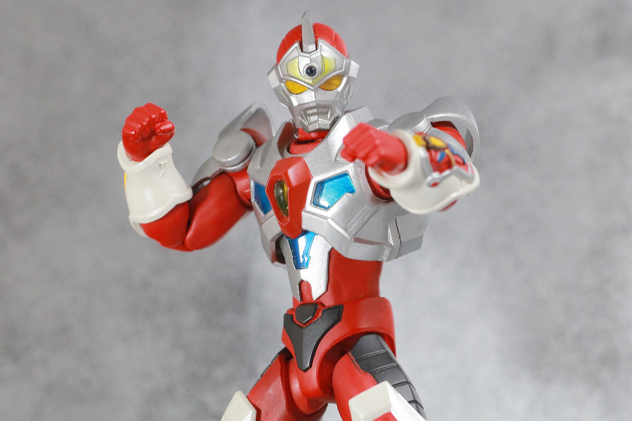 ULTRA-ACT　ウルトラアクト　グリッドマン　レビュー　アクション