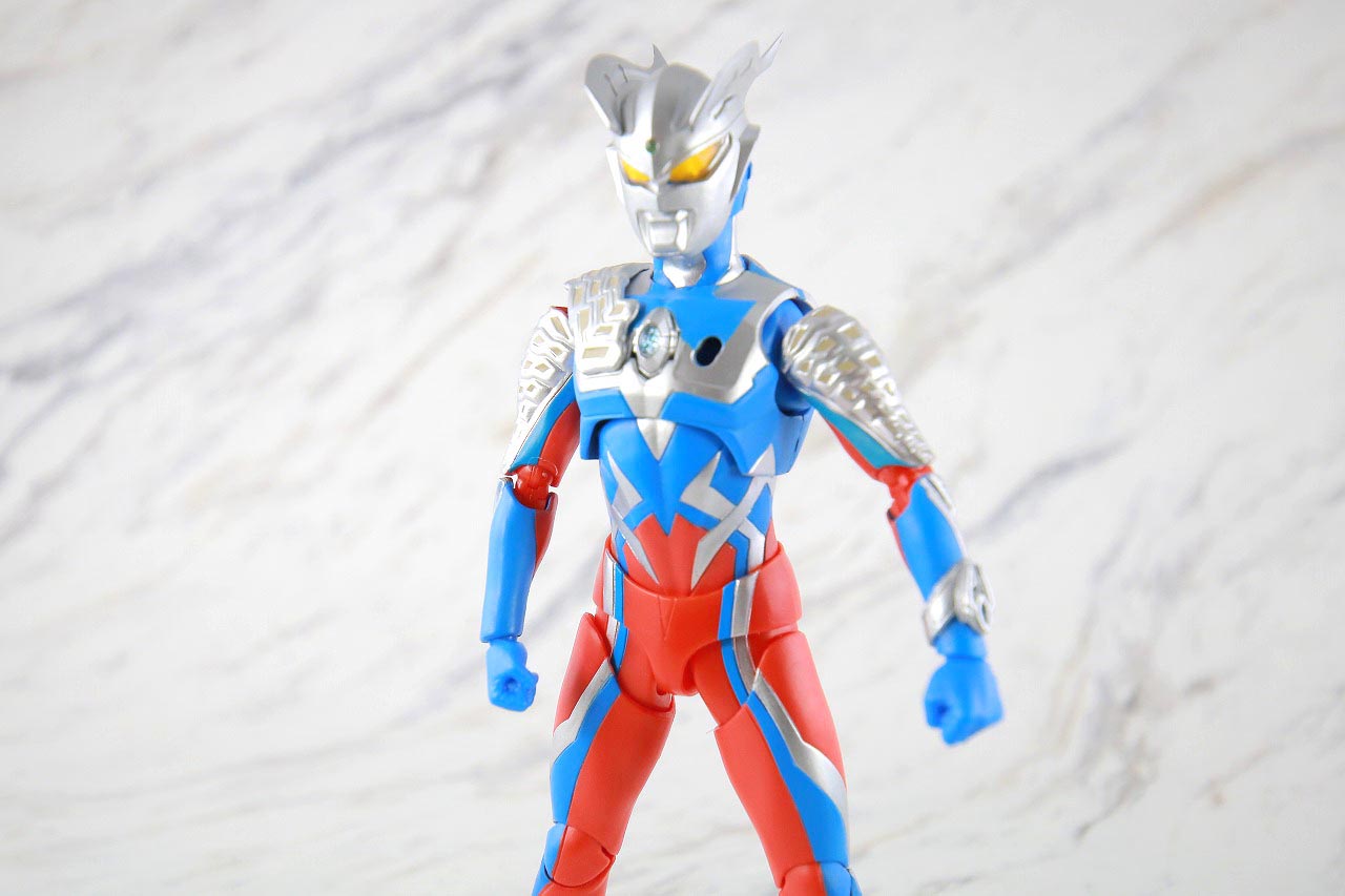 S.H.フィギュアーツ　ウルトラゼロマント　レビュー　本体