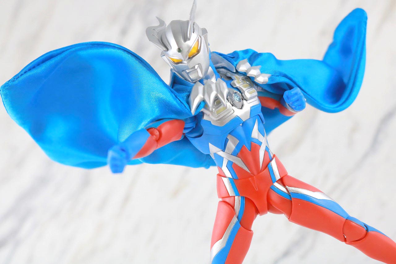 S.H.フィギュアーツ　ウルトラゼロマント　レビュー