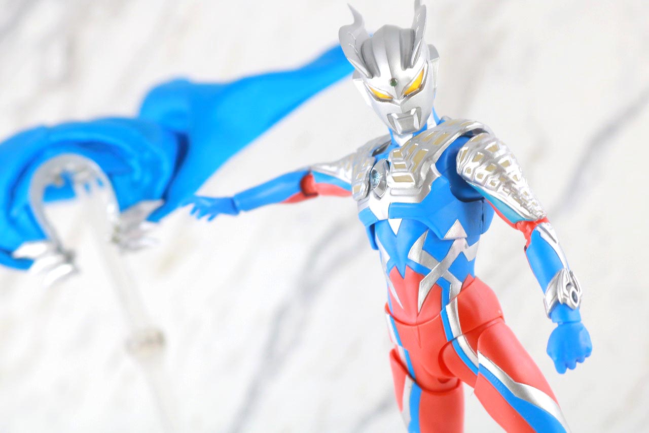 S.H.フィギュアーツ　ウルトラゼロマント　レビュー　アクション