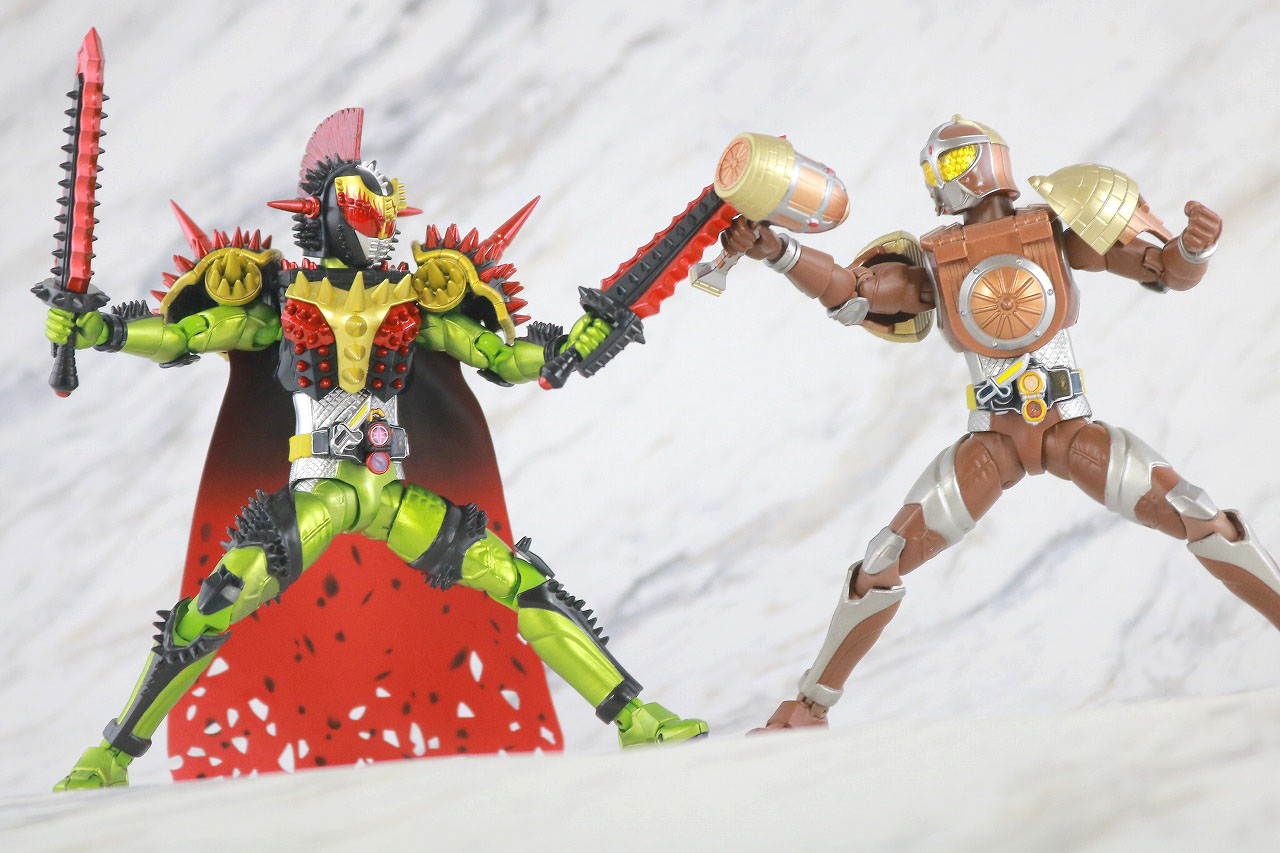 S.H.フィギュアーツ　仮面ライダーブラーボ　キングドリアンアームズ　レビュー　アクション　グリドン　ドングリアームズ