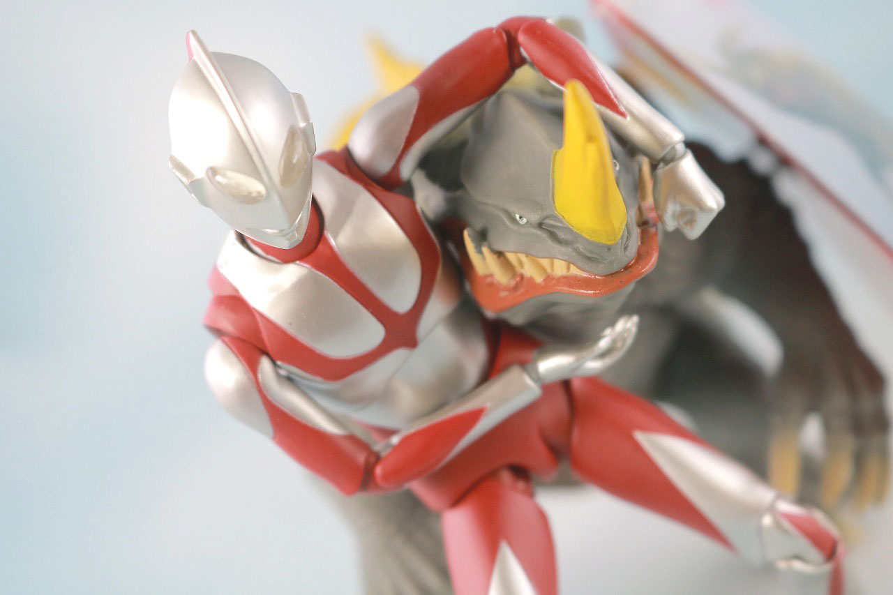 S.H.フィギュアーツ　シン・ウルトラマン　レビュー　アクション　ネロンガ