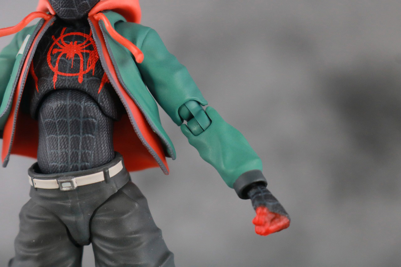 千値練　SVアクション　マイルス・モラレス／スパイダーマン　付属品　服　本体