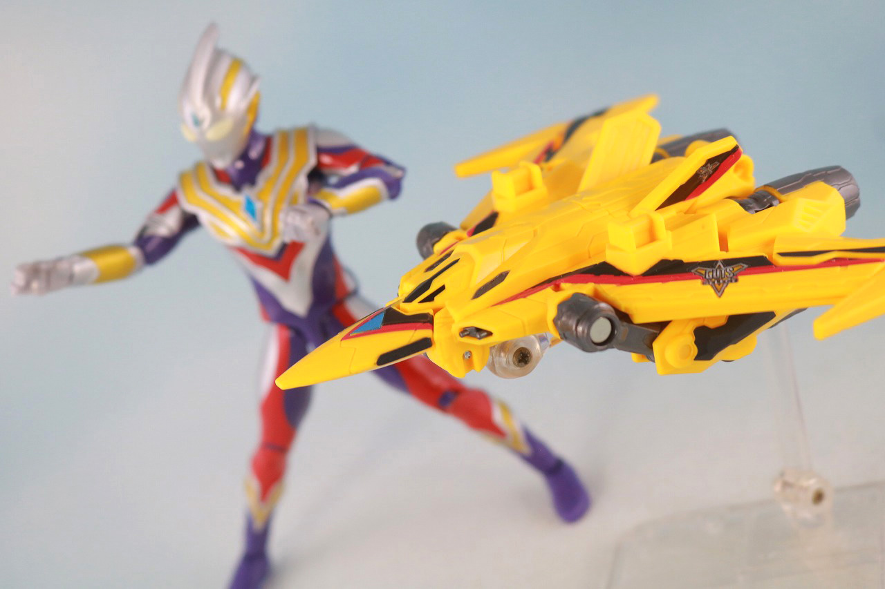 ウルトラアクションフィギュア　ウルトラマントリガー　マルチタイプ　レビュー　アクション　DXガッツファルコン