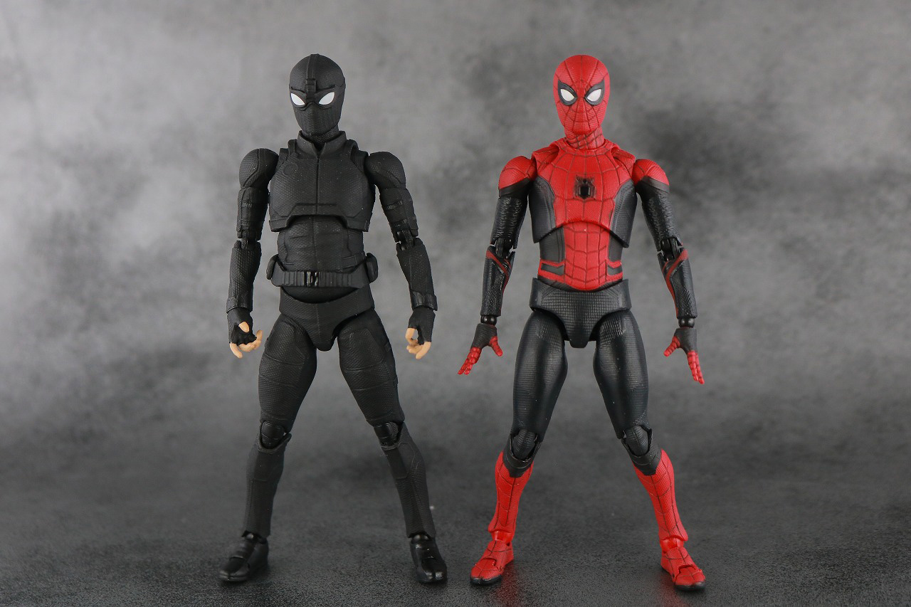 MAFEX　スパイダーマン　ステルス・スーツ　レビュー　本体　アップグレードスーツ　比較