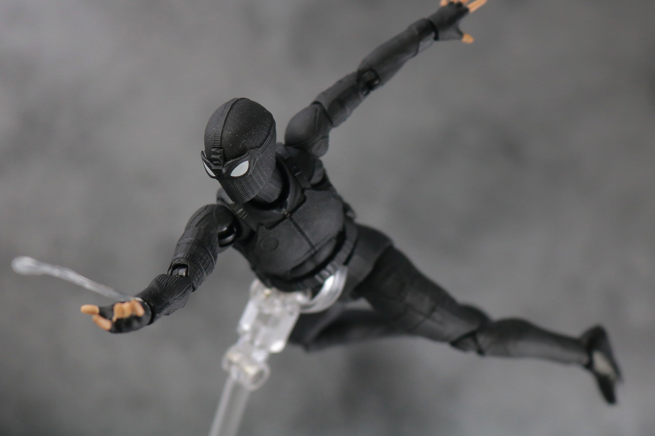 MAFEX　スパイダーマン　ステルス・スーツ　レビュー　アクション