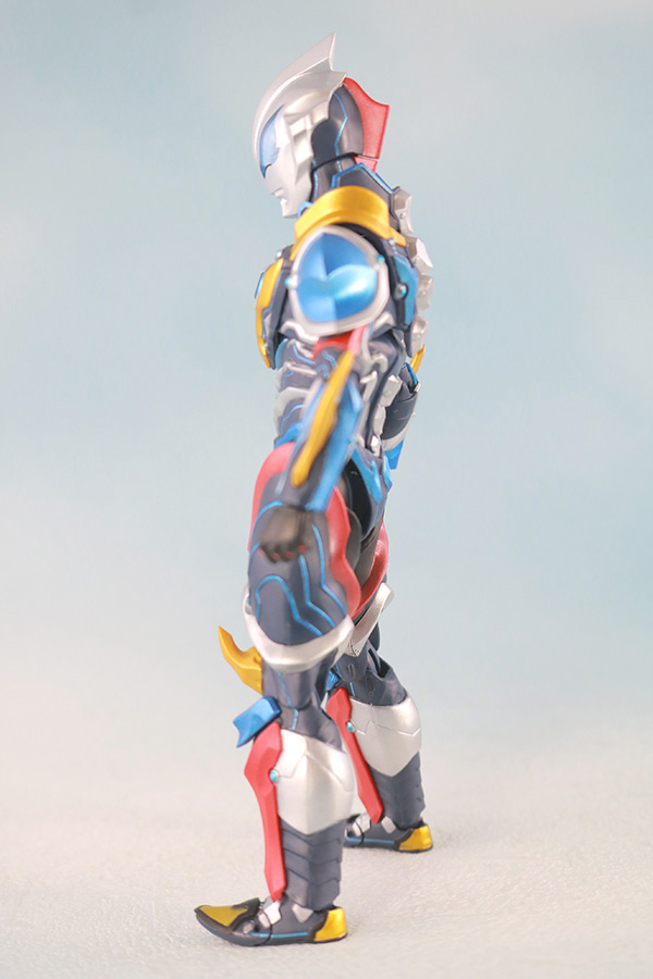 S.H.フィギュアーツ　ウルトラマンジード　ギャラクシーライジング　レビュー　本体