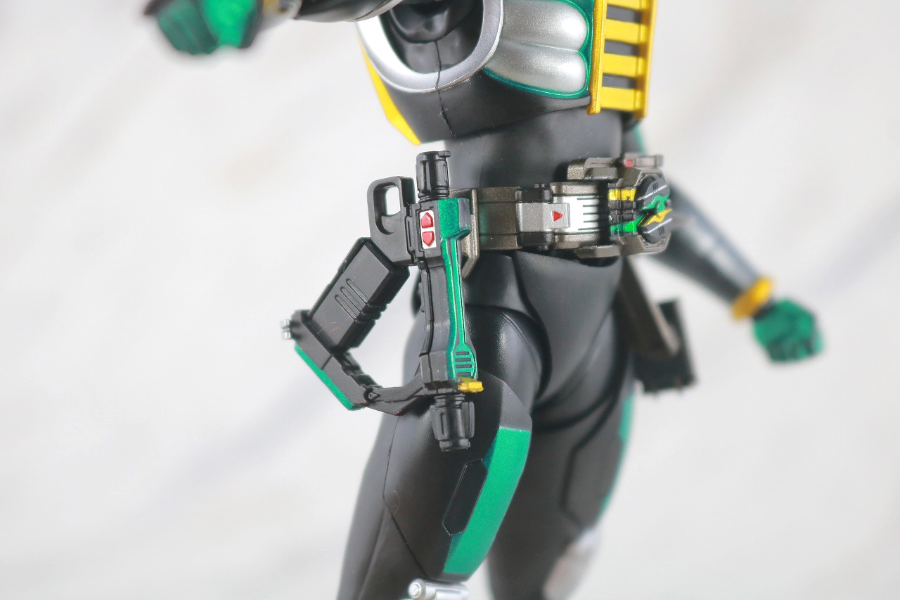 S.H.フィギュアーツ　仮面ライダーゼロノス アルタイルフォーム 真骨彫製法　レビュー　付属品　ゼロガッシャー　ガンパーツ