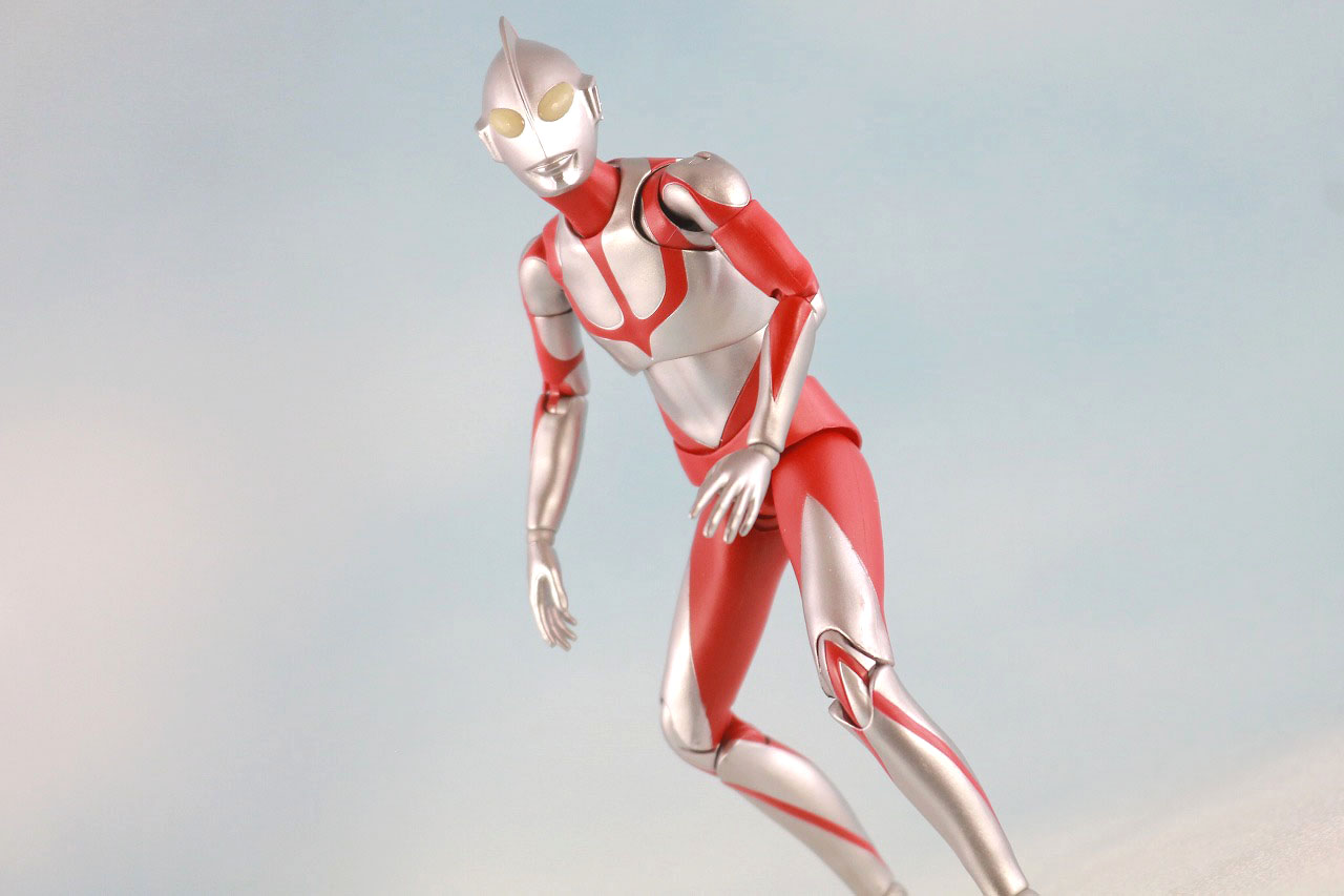 MAFEX　マフェックス　シン・ウルトラマン　レビュー　アクション