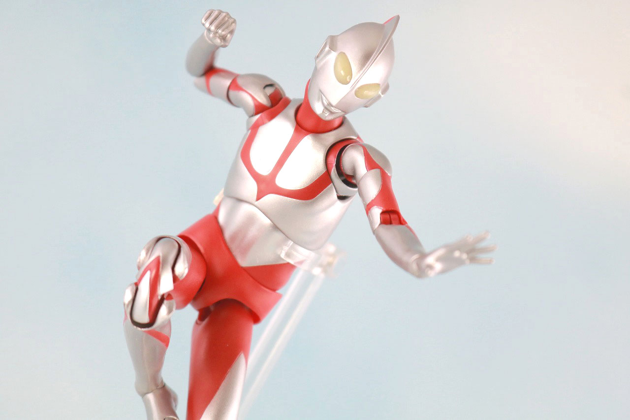 MAFEX　マフェックス　シン・ウルトラマン　レビュー　アクション