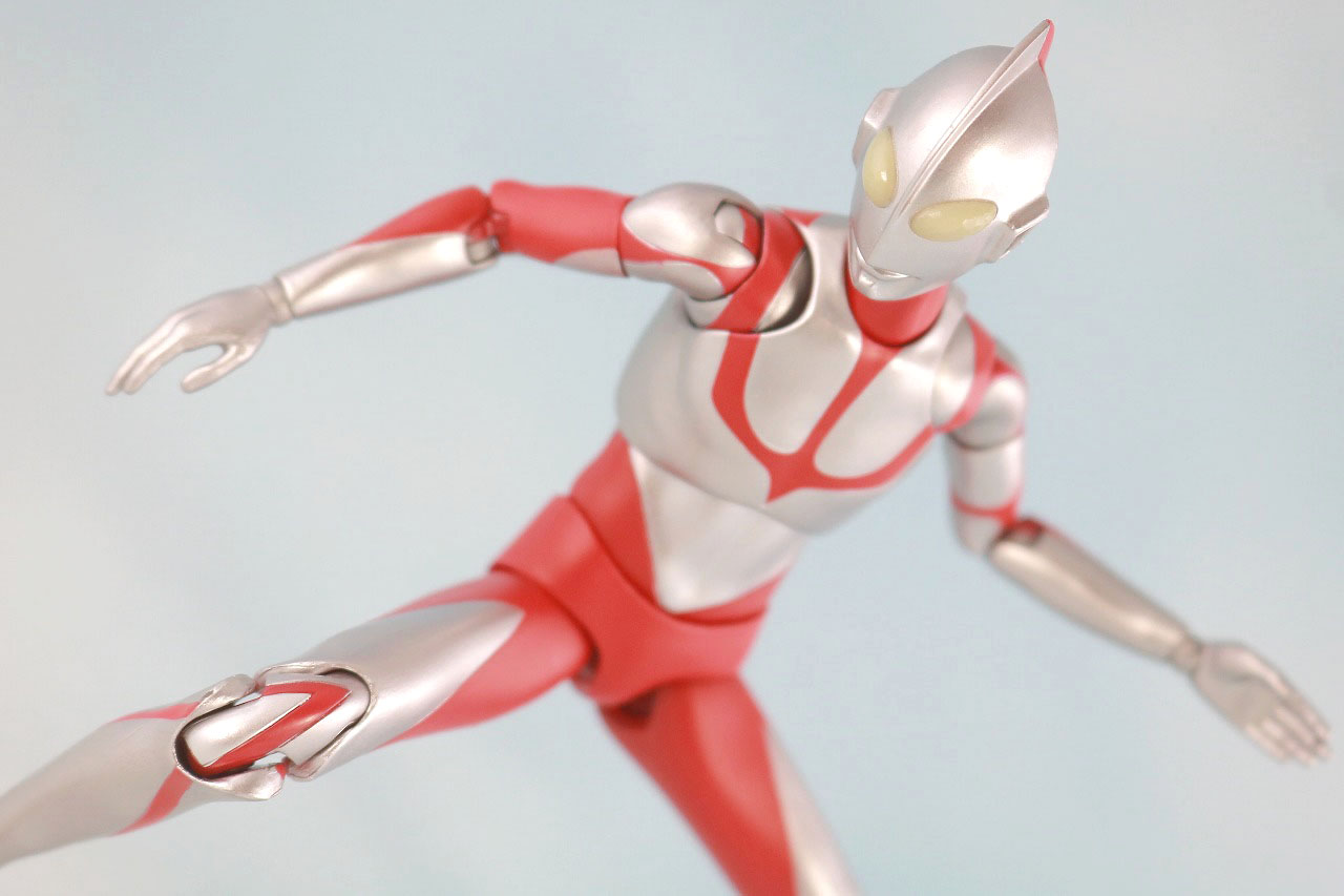 MAFEX　マフェックス　シン・ウルトラマン　レビュー　アクション