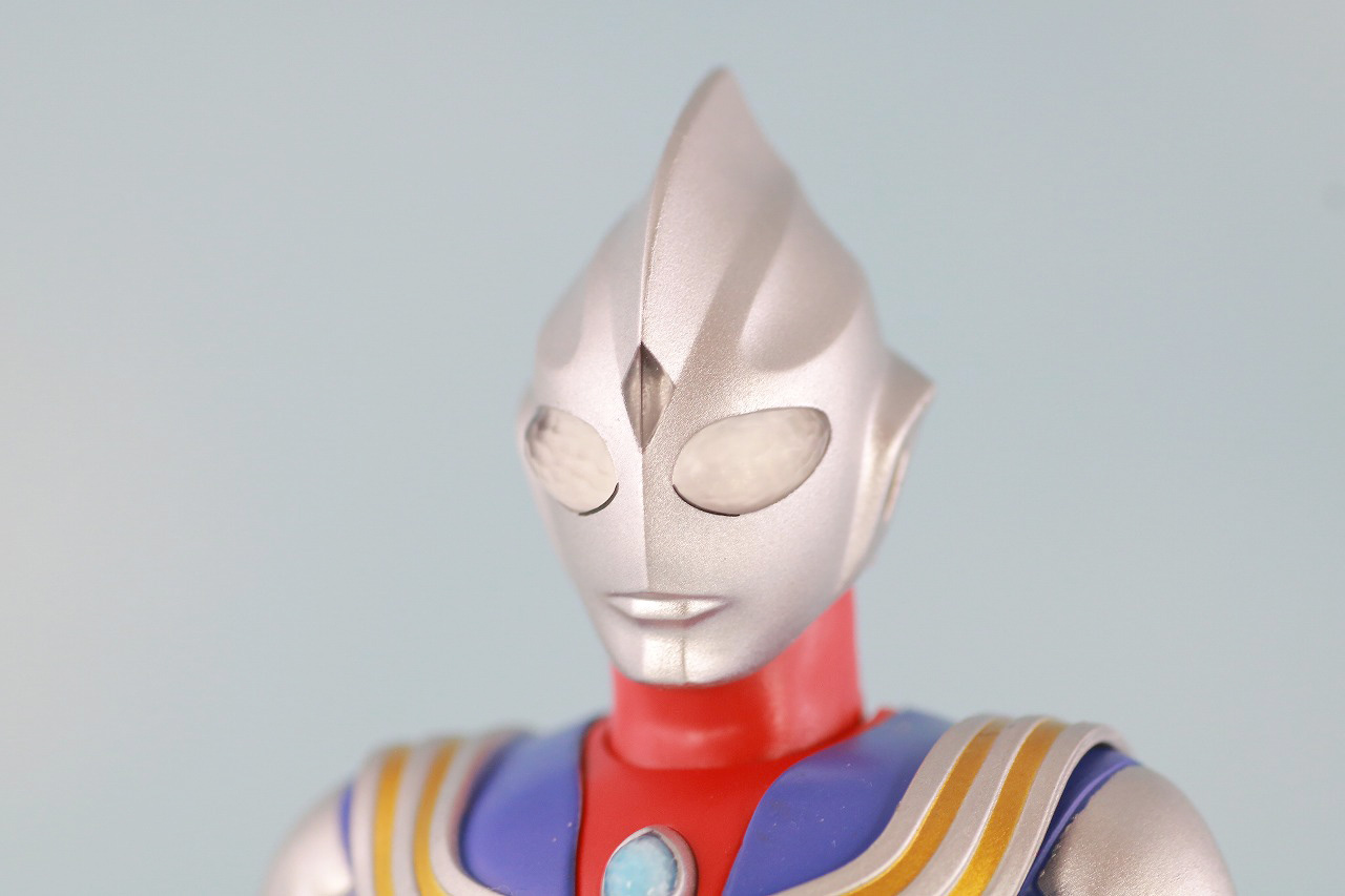 S.H.フィギュアーツ　ウルトラマンティガ マルチタイプ　真骨彫製法　レビュー　本体