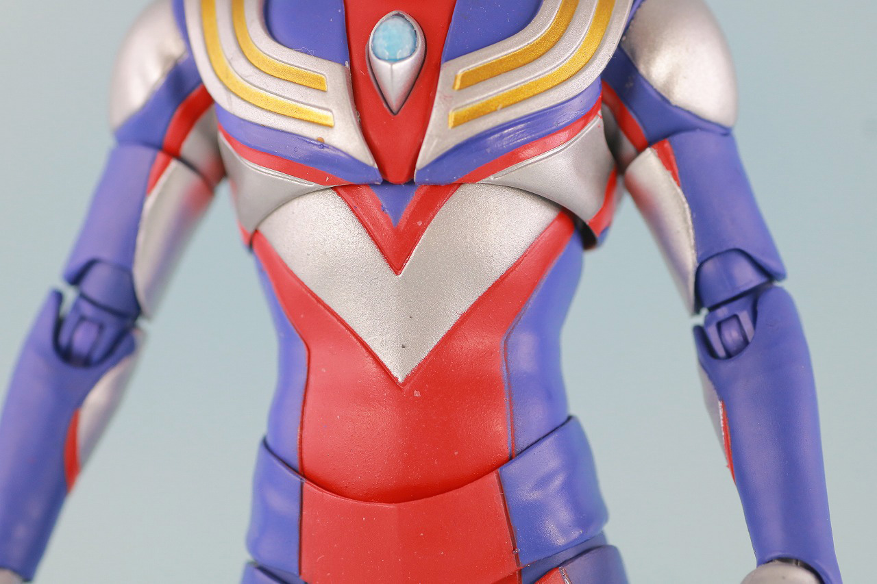 S.H.フィギュアーツ　ウルトラマンティガ マルチタイプ　真骨彫製法　レビュー　本体