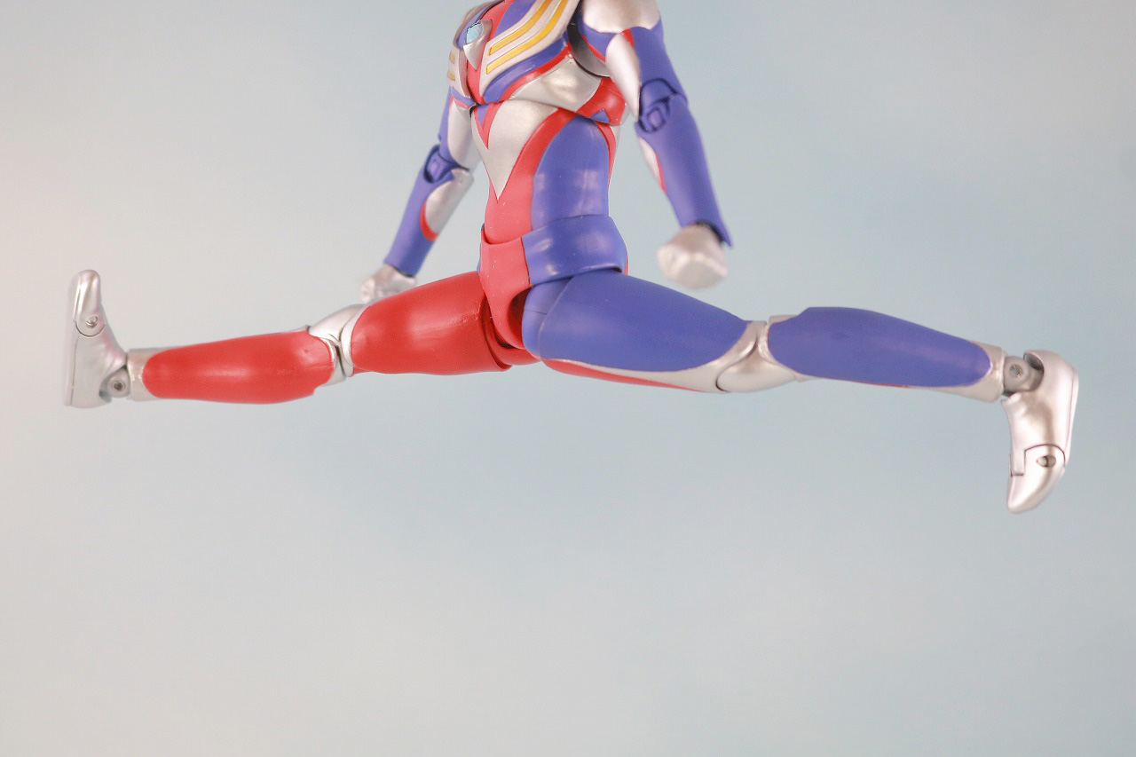 S.H.フィギュアーツ　ウルトラマンティガ マルチタイプ　真骨彫製法　レビュー　可動範囲