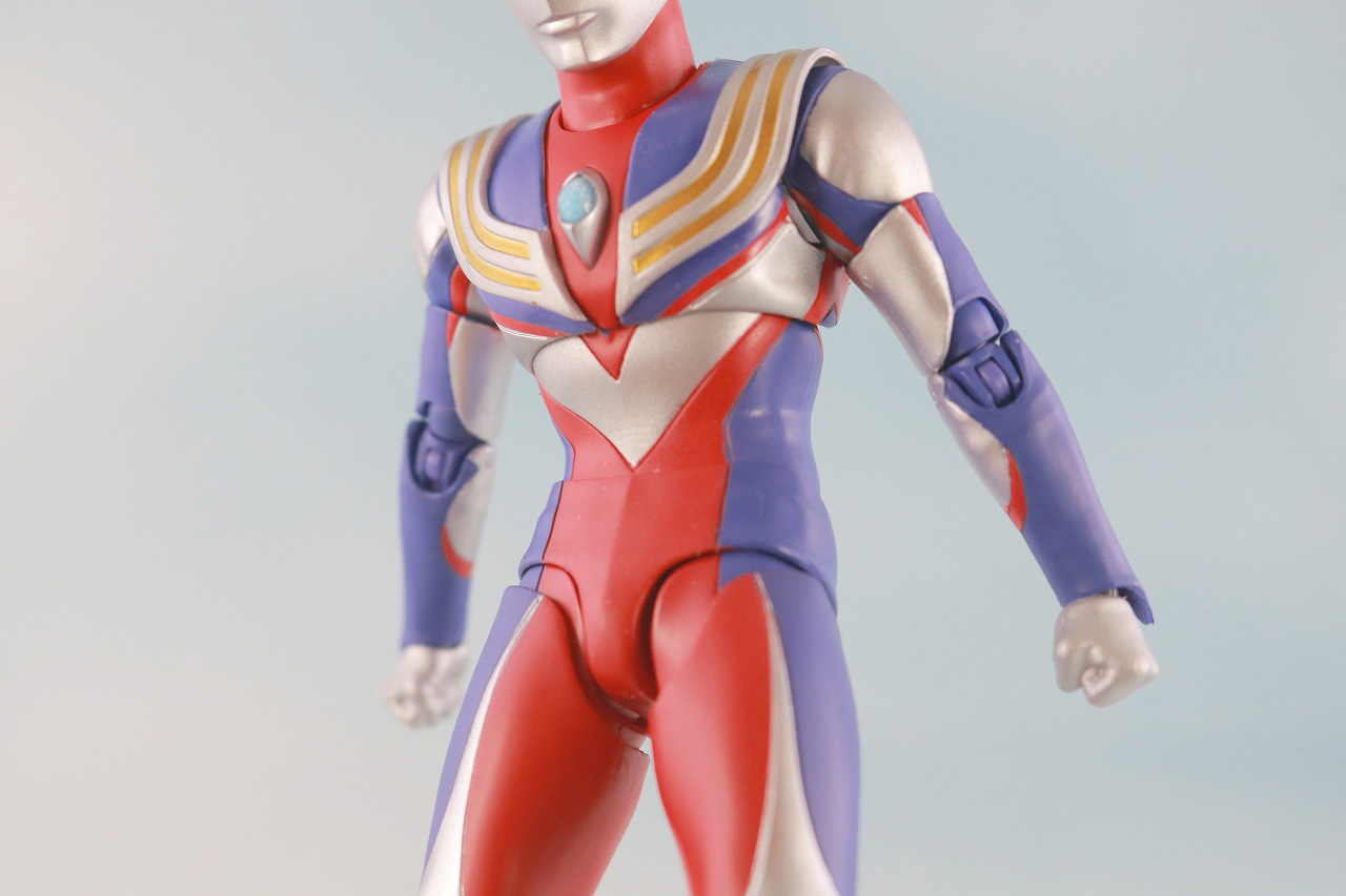 S.H.フィギュアーツ　ウルトラマンティガ マルチタイプ　真骨彫製法　レビュー　可動範囲