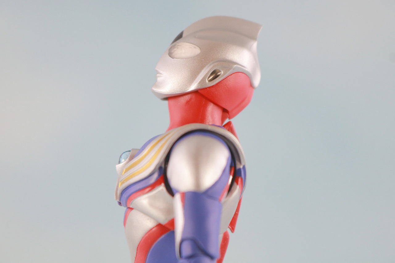 S.H.フィギュアーツ　ウルトラマンティガ マルチタイプ　真骨彫製法　レビュー　可動範囲