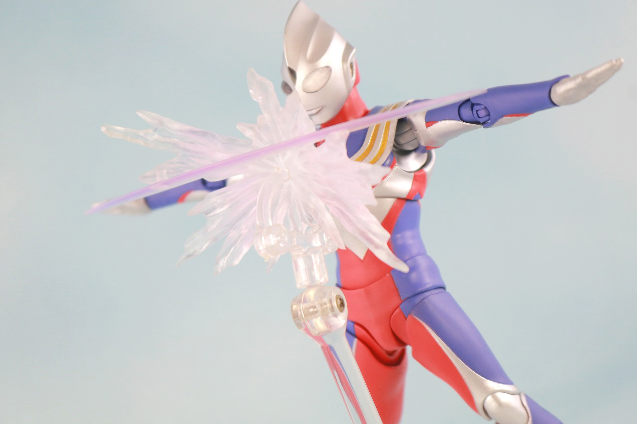 S.H.フィギュアーツ　ウルトラマンティガ マルチタイプ　真骨彫製法　レビュー　アクション