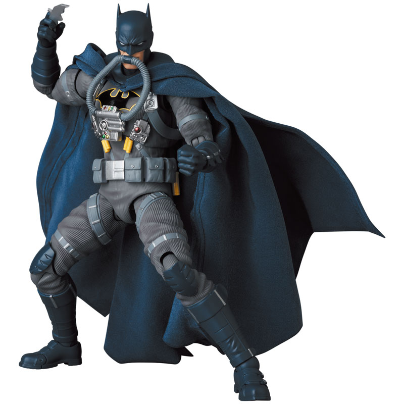 MAFEX バットマン ステルスジャンパー（BATMNAN：HUSH Ver.）