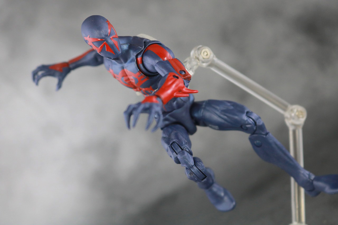 マーベルレジェンド　スパイダーマン2099　レトロパッケージ　レビュー　アクション