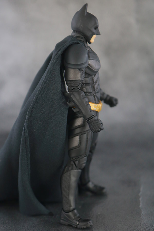 MAFEX　バットマン Ver.3.0　レビュー　本体