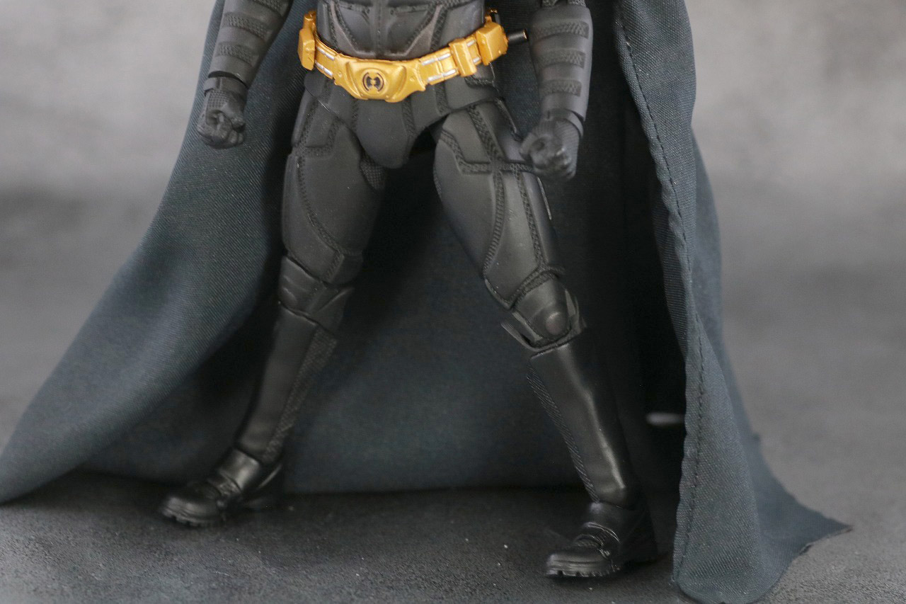 MAFEX　バットマン Ver.3.0　レビュー　本体