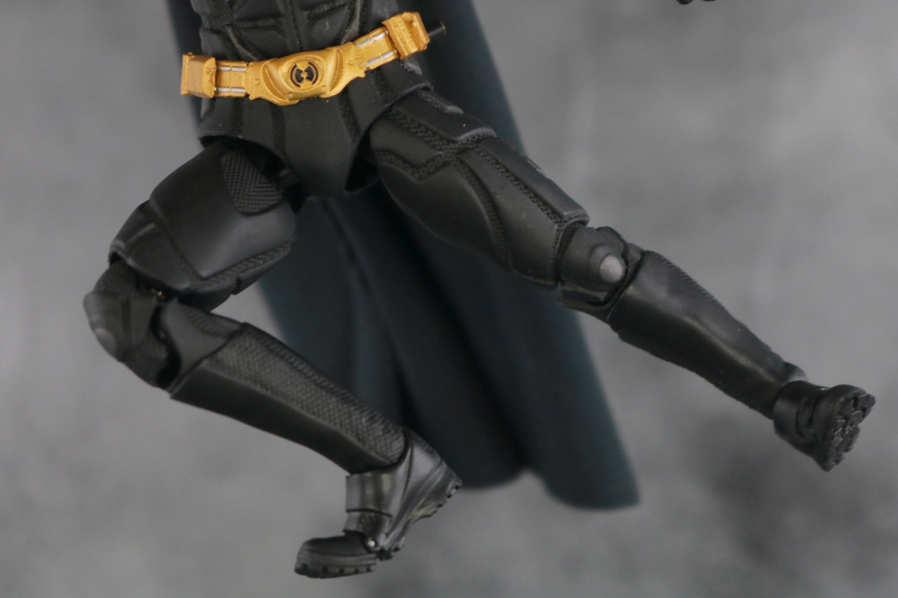 MAFEX　バットマン Ver.3.0　レビュー　可動範囲