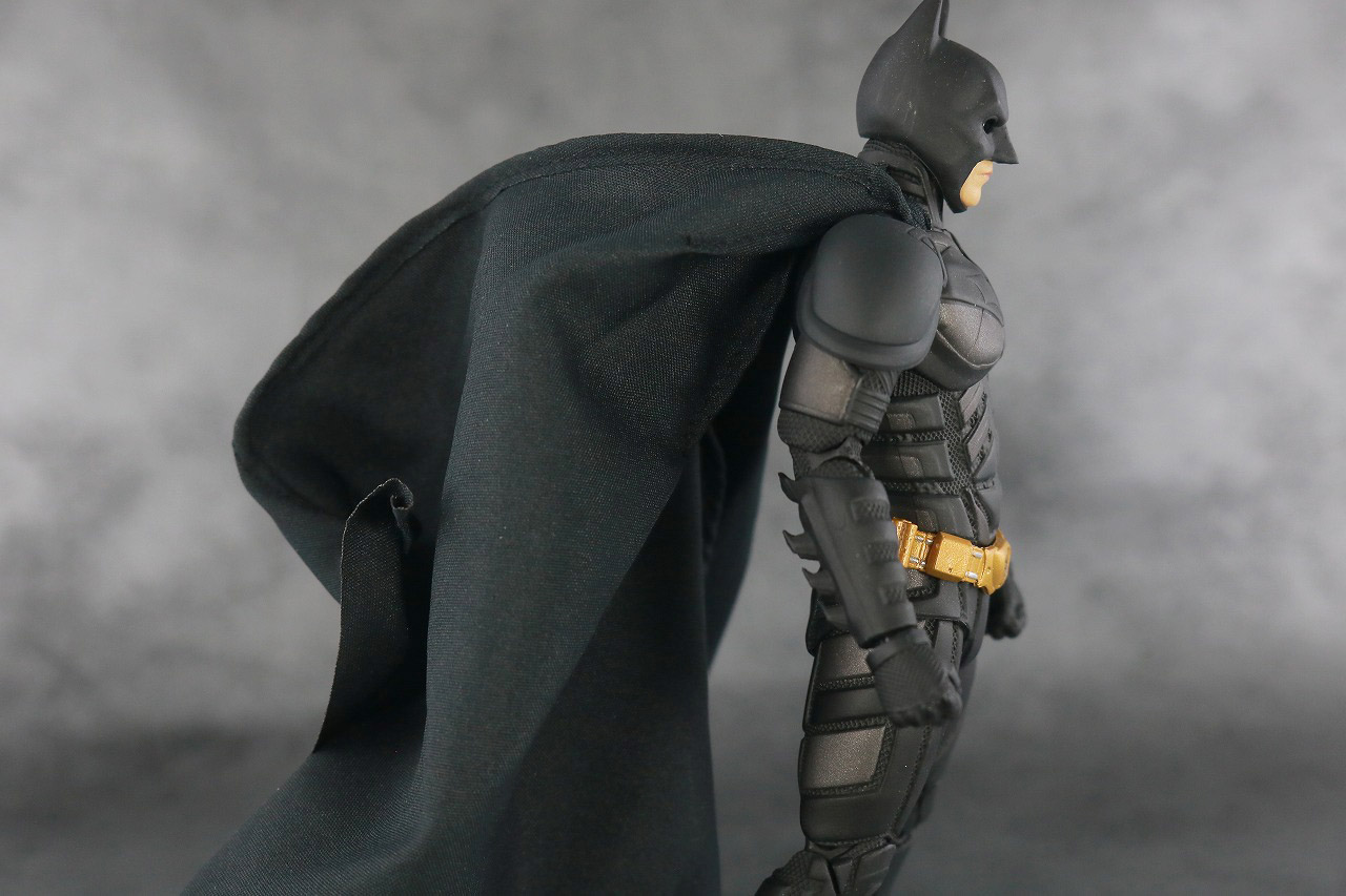 MAFEX　バットマン Ver.3.0　レビュー　本体