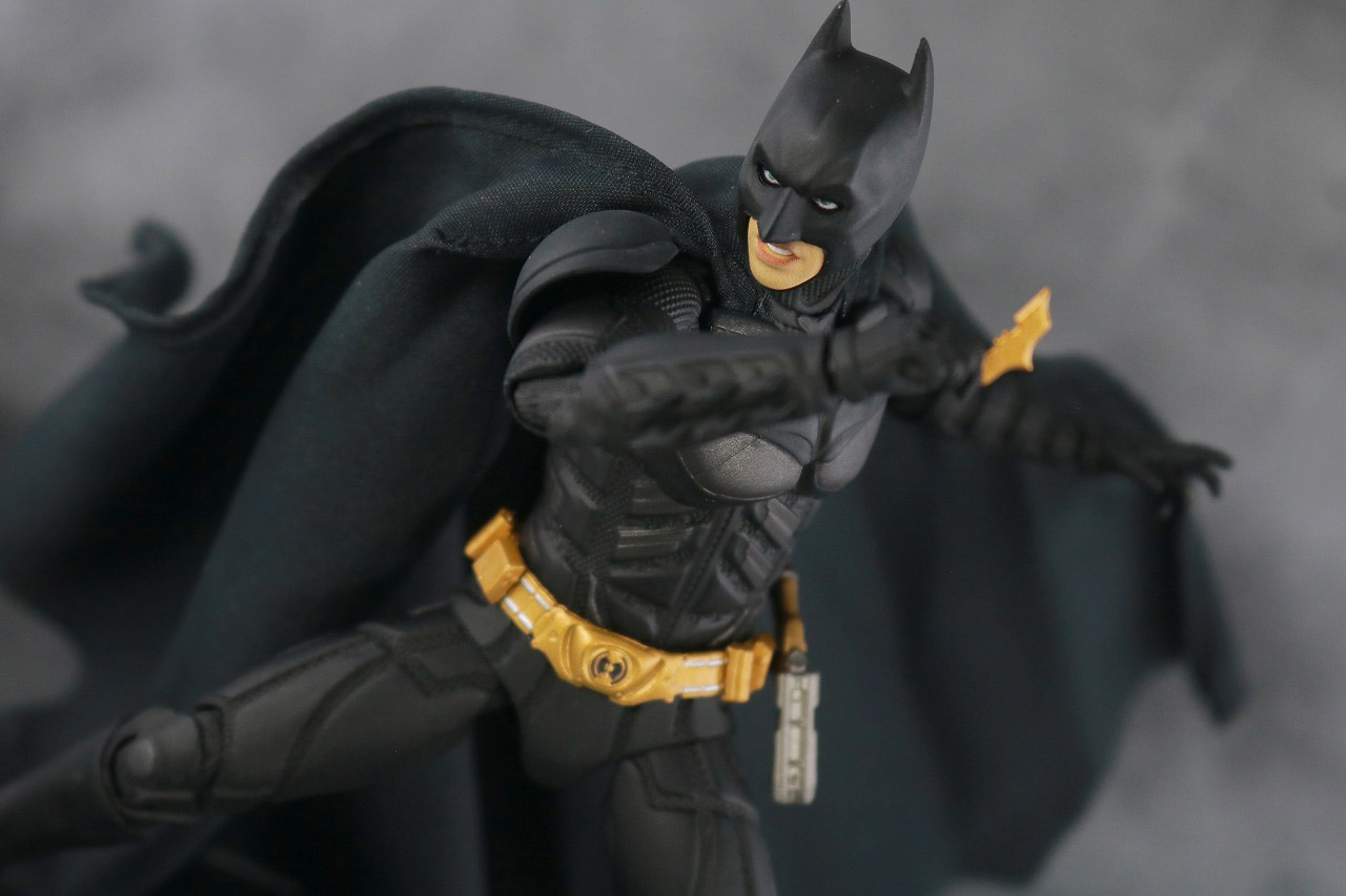 MAFEX　バットマン Ver.3.0　レビュー　アクション